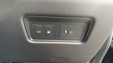 Jaguar F-Pace 2.0 P400e R-Dynamic SE 5dr Auto AWD Estate